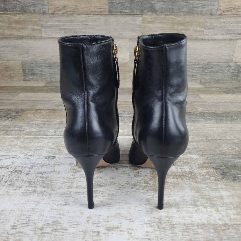 SCHUTZ good light